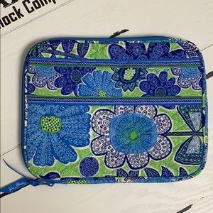 Vera Bradley iPad Zipped Case Floral Blue & Green